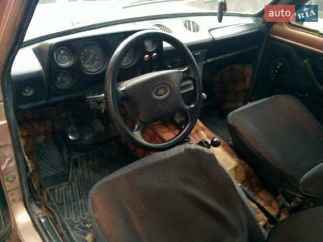 Бежевый ВАЗ 2121 Нива, объемом двигателя 1.57 л и пробегом 100 тыс. км за 2800 $, фото 4 на Automoto.ua