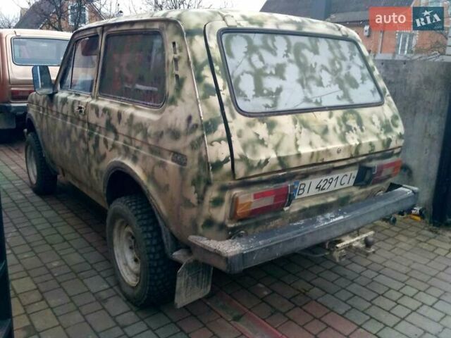 Бежевый ВАЗ 2121 Нива, объемом двигателя 1.57 л и пробегом 100 тыс. км за 1800 $, фото 3 на Automoto.ua