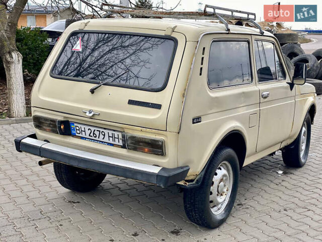 Бежевый ВАЗ 2121 Нива, объемом двигателя 1.6 л и пробегом 120 тыс. км за 1750 $, фото 7 на Automoto.ua