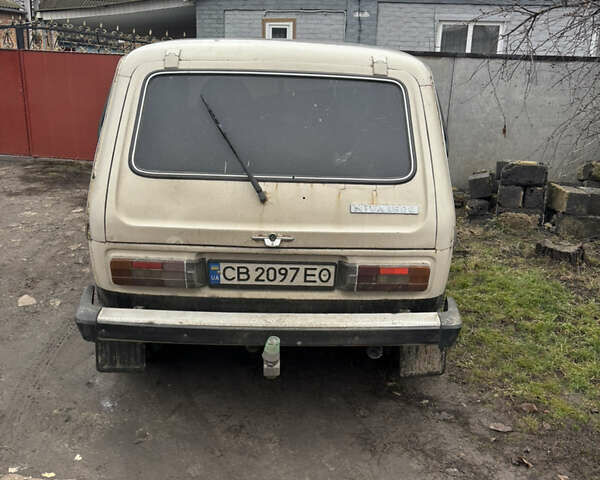 Бежевий ВАЗ 2121 Нива, об'ємом двигуна 1.6 л та пробігом 100 тис. км за 1600 $, фото 3 на Automoto.ua