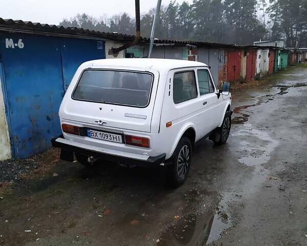 Бежевий ВАЗ 2121 Нива, об'ємом двигуна 1.6 л та пробігом 67 тис. км за 2600 $, фото 1 на Automoto.ua
