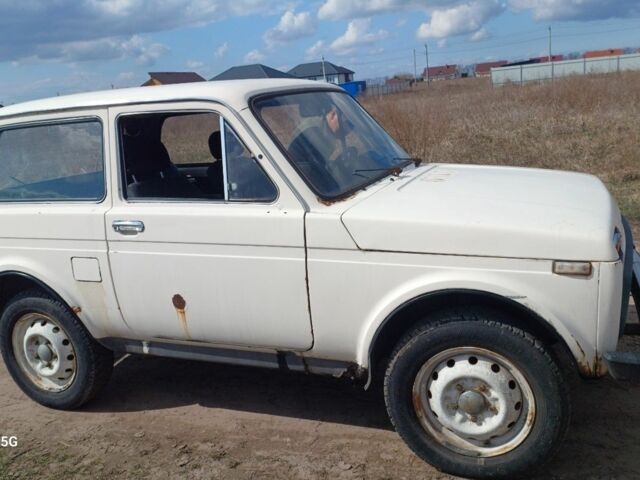 Бежевый ВАЗ 2121, объемом двигателя 1 л и пробегом 1 тыс. км за 1200 $, фото 1 на Automoto.ua