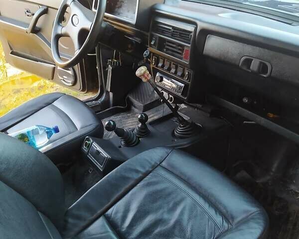 Чорний ВАЗ 2121 Нива, об'ємом двигуна 0 л та пробігом 150 тис. км за 4000 $, фото 7 на Automoto.ua
