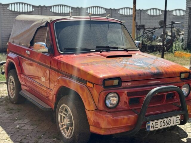 Червоний ВАЗ 2121 Нива, об'ємом двигуна 1.6 л та пробігом 10 тис. км за 2500 $, фото 2 на Automoto.ua