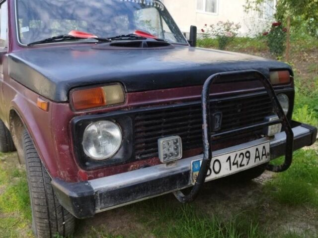 Красный ВАЗ 2121, объемом двигателя 0 л и пробегом 1000 тыс. км за 850 $, фото 3 на Automoto.ua