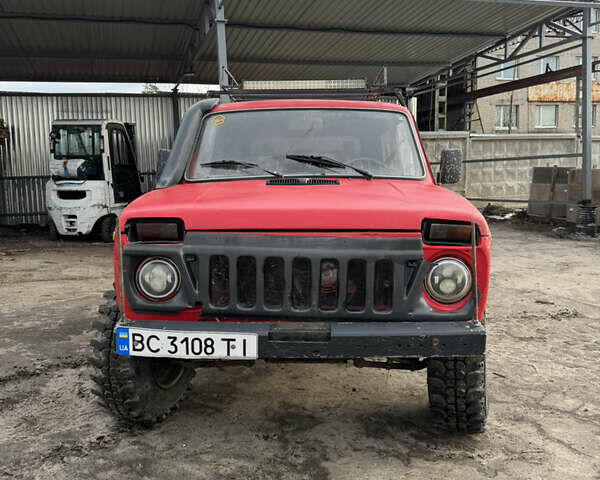 Красный ВАЗ 2121 Нива, объемом двигателя 1.7 л и пробегом 100 тыс. км за 2100 $, фото 1 на Automoto.ua