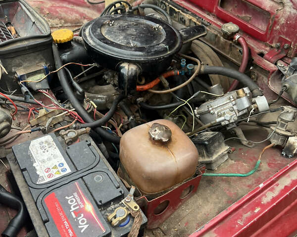 Красный ВАЗ 2121 Нива, объемом двигателя 1.6 л и пробегом 200 тыс. км за 1200 $, фото 8 на Automoto.ua