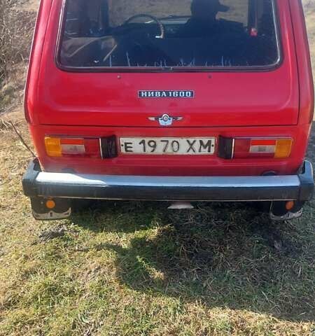Червоний ВАЗ 2121 Нива, об'ємом двигуна 1.6 л та пробігом 80 тис. км за 1900 $, фото 3 на Automoto.ua