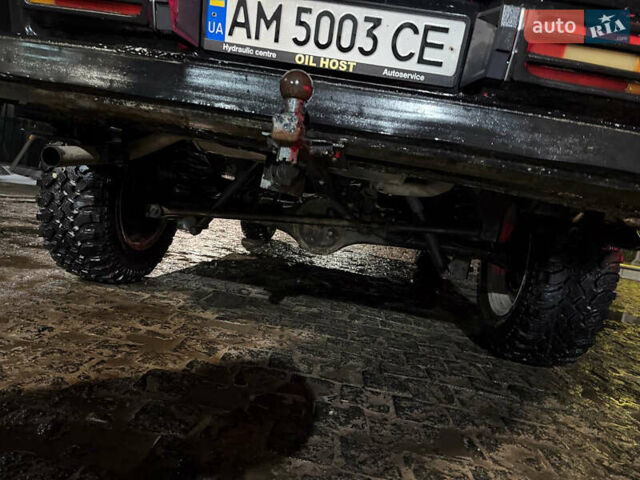 Красный ВАЗ 2121 Нива, объемом двигателя 1.57 л и пробегом 100 тыс. км за 1999 $, фото 11 на Automoto.ua