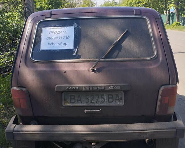 Красный ВАЗ 2121 Нива, объемом двигателя 1.8 л и пробегом 80 тыс. км за 2500 $, фото 1 на Automoto.ua
