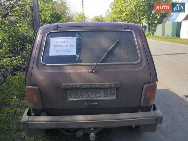Красный ВАЗ 2121 Нива, объемом двигателя 1.8 л и пробегом 80 тыс. км за 2500 $, фото 3 на Automoto.ua