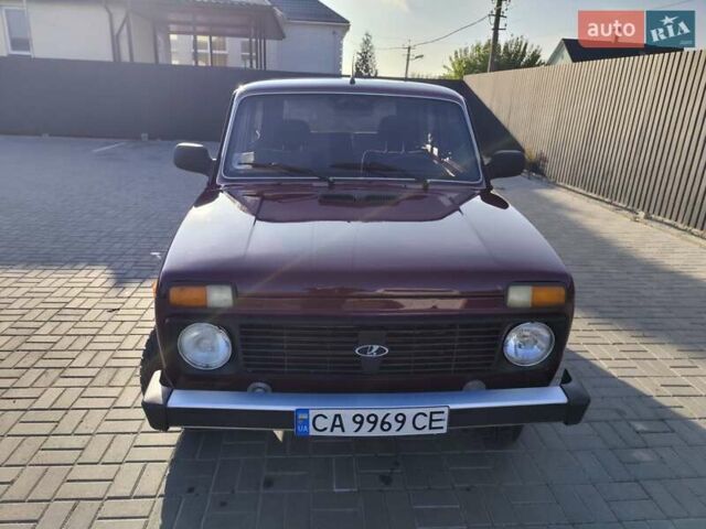 Червоний ВАЗ 2121 Нива, об'ємом двигуна 1.6 л та пробігом 14 тис. км за 2900 $, фото 7 на Automoto.ua
