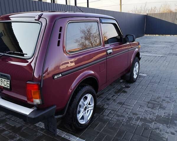 Червоний ВАЗ 2121 Нива, об'ємом двигуна 1.6 л та пробігом 14 тис. км за 2900 $, фото 38 на Automoto.ua