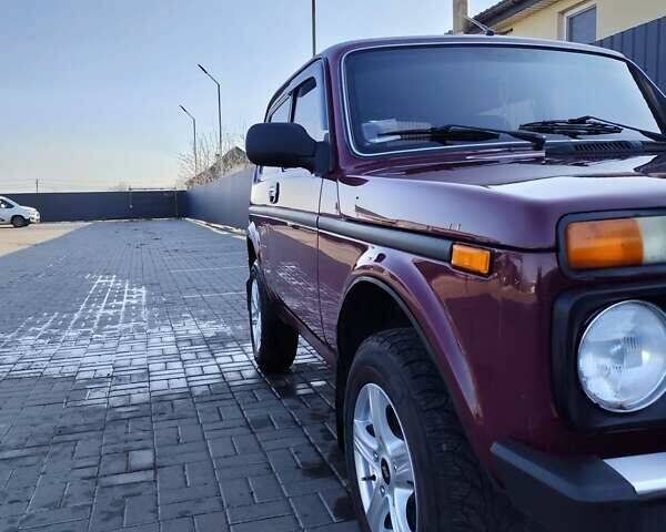Червоний ВАЗ 2121 Нива, об'ємом двигуна 1.6 л та пробігом 14 тис. км за 2900 $, фото 43 на Automoto.ua