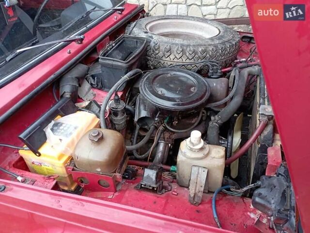 Червоний ВАЗ 2121 Нива, об'ємом двигуна 1.6 л та пробігом 95 тис. км за 1800 $, фото 4 на Automoto.ua