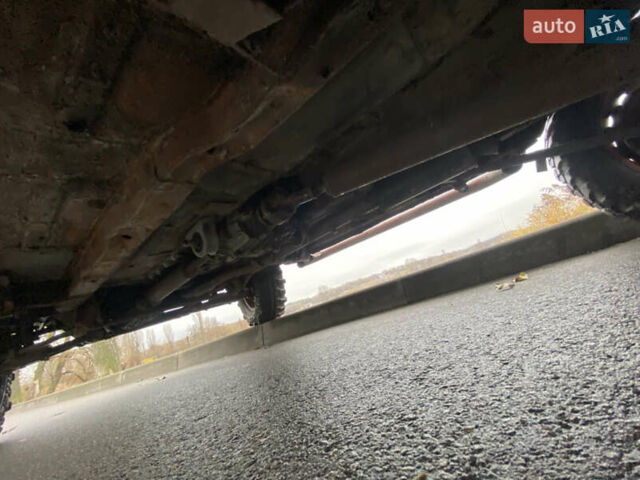 Красный ВАЗ 2121 Нива, объемом двигателя 1.57 л и пробегом 50 тыс. км за 2300 $, фото 17 на Automoto.ua