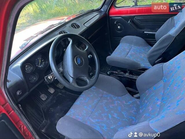 Красный ВАЗ 2121 Нива, объемом двигателя 1.6 л и пробегом 200 тыс. км за 1350 $, фото 11 на Automoto.ua