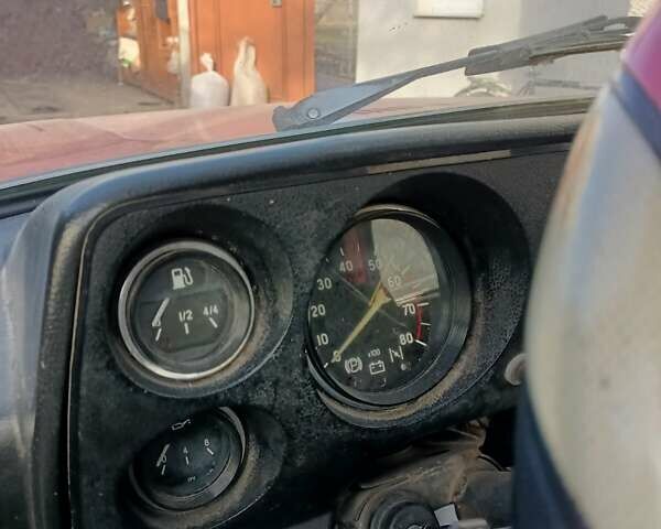 Червоний ВАЗ 2121 Нива, об'ємом двигуна 1.6 л та пробігом 140 тис. км за 1999 $, фото 2 на Automoto.ua