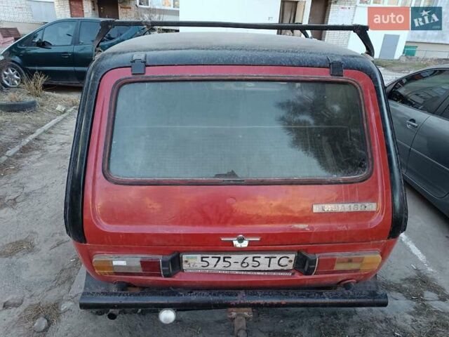 Красный ВАЗ 2121 Нива, объемом двигателя 0 л и пробегом 320 тыс. км за 1500 $, фото 4 на Automoto.ua