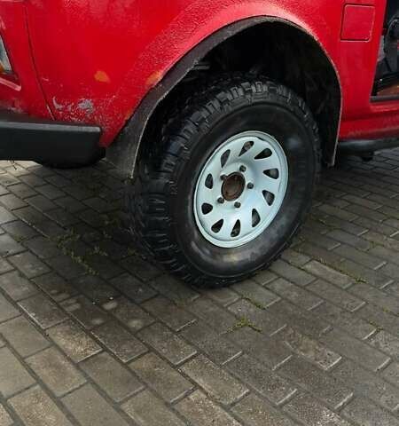 Красный ВАЗ 2121 Нива, объемом двигателя 1.9 л и пробегом 50 тыс. км за 2500 $, фото 5 на Automoto.ua