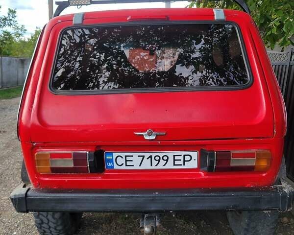 Красный ВАЗ 2121 Нива, объемом двигателя 1.9 л и пробегом 50 тыс. км за 2500 $, фото 7 на Automoto.ua