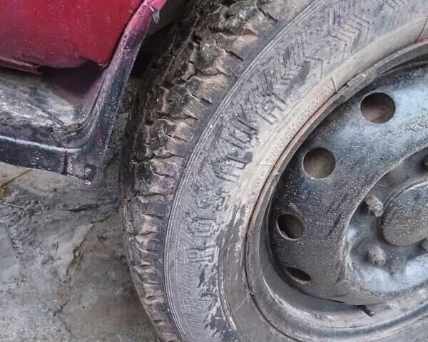 Червоний ВАЗ 2121 Нива, об'ємом двигуна 1.6 л та пробігом 155 тис. км за 2200 $, фото 7 на Automoto.ua