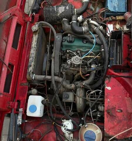 Красный ВАЗ 2121 Нива, объемом двигателя 1.9 л и пробегом 50 тыс. км за 2500 $, фото 4 на Automoto.ua