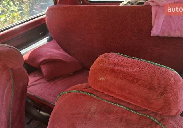 Красный ВАЗ 2121 Нива, объемом двигателя 1.57 л и пробегом 109 тыс. км за 2500 $, фото 9 на Automoto.ua