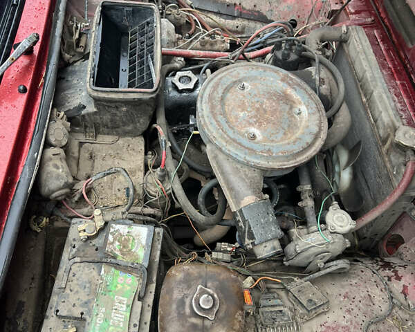 Красный ВАЗ 2121 Нива, объемом двигателя 1.6 л и пробегом 50 тыс. км за 1900 $, фото 1 на Automoto.ua