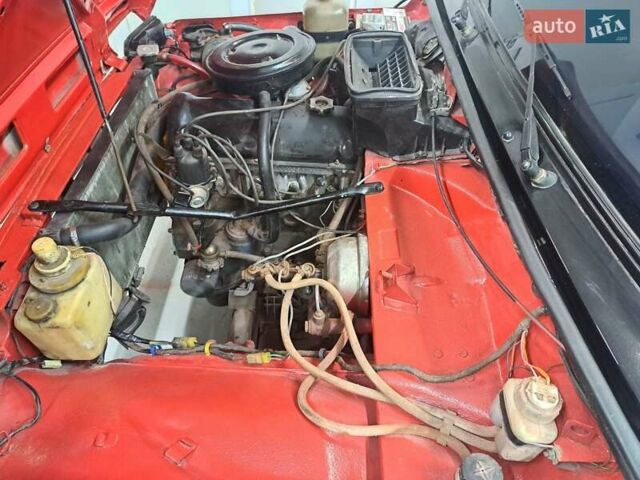 Красный ВАЗ 2121 Нива, объемом двигателя 1.6 л и пробегом 100 тыс. км за 2200 $, фото 6 на Automoto.ua