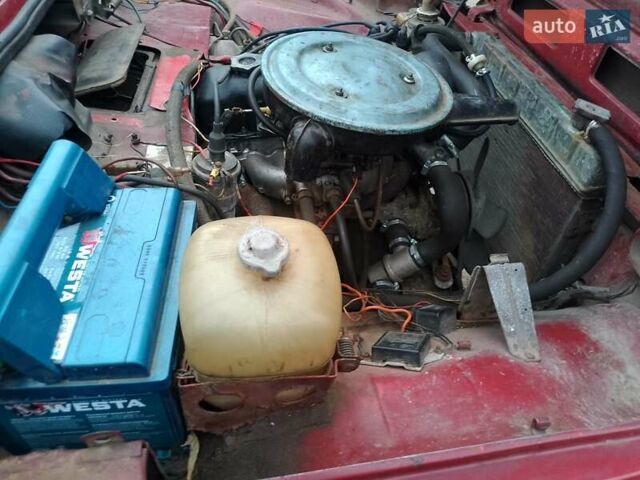 Красный ВАЗ 2121 Нива, объемом двигателя 0.11 л и пробегом 43 тыс. км за 2000 $, фото 5 на Automoto.ua