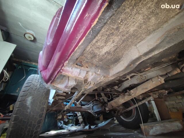 Красный ВАЗ 2121 Нива, объемом двигателя 0 л и пробегом 62 тыс. км за 1600 $, фото 15 на Automoto.ua