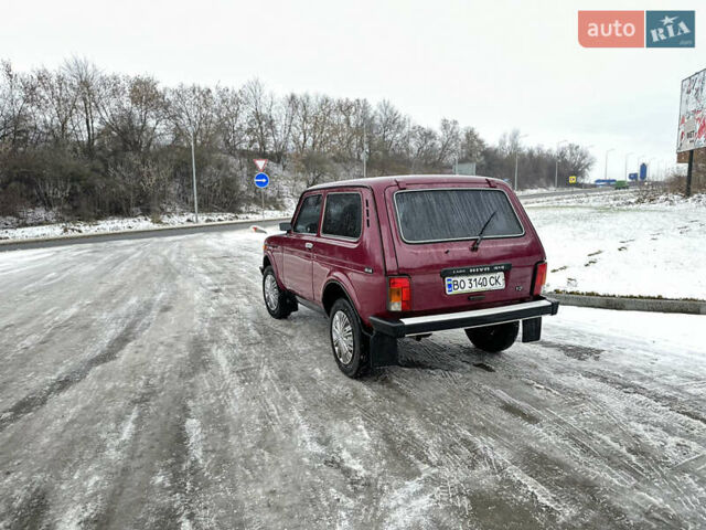 Червоний ВАЗ 2121 Нива, об'ємом двигуна 1.7 л та пробігом 56 тис. км за 4400 $, фото 3 на Automoto.ua