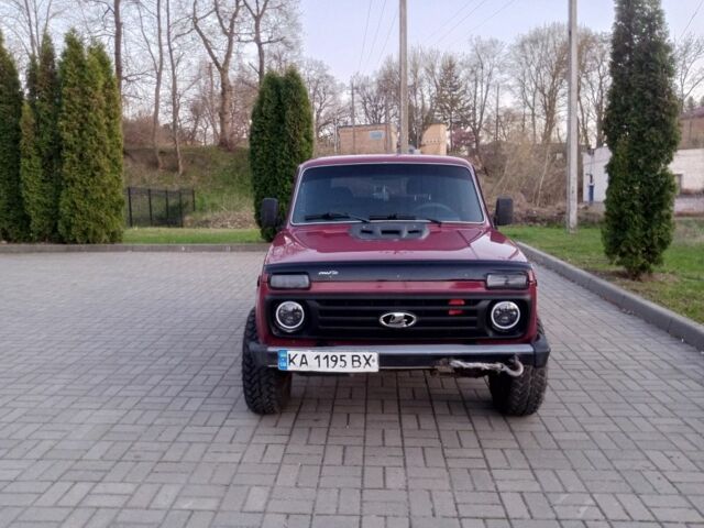 Красный ВАЗ 2121, объемом двигателя 1.7 л и пробегом 1 тыс. км за 4400 $, фото 4 на Automoto.ua