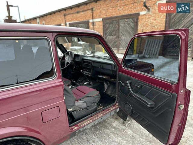 Червоний ВАЗ 2121 Нива, об'ємом двигуна 1.7 л та пробігом 56 тис. км за 4400 $, фото 5 на Automoto.ua