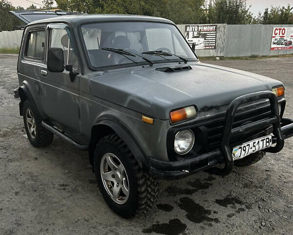 ВАЗ 2121 Нива, об'ємом двигуна 1.7 л та пробігом 200 тис. км за 2100 $, фото 5 на Automoto.ua