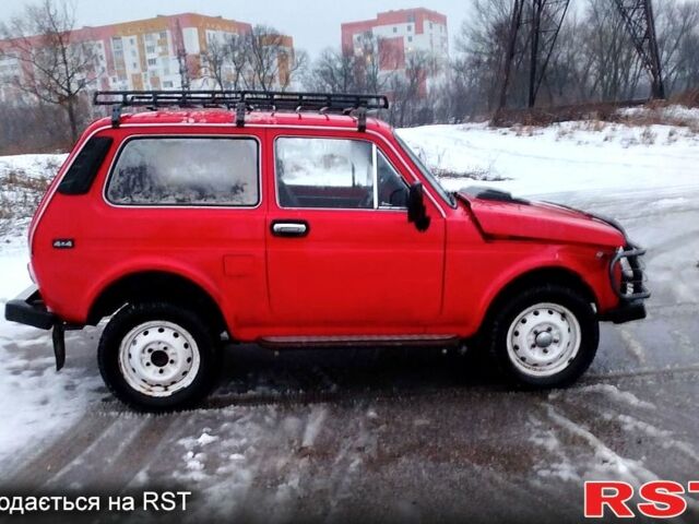 ВАЗ 2121 Нива, объемом двигателя 1.5 л и пробегом 180 тыс. км за 1500 $, фото 2 на Automoto.ua