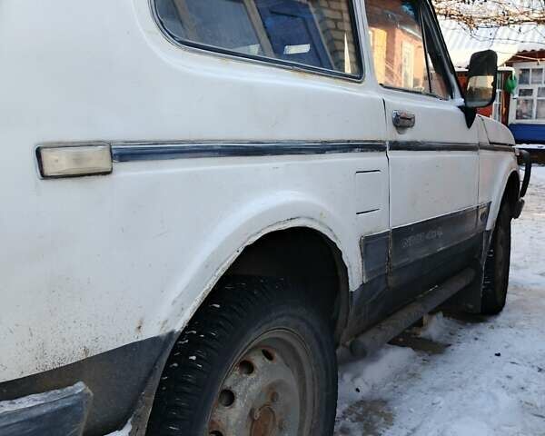 ВАЗ 2121 Нива, объемом двигателя 0 л и пробегом 170 тыс. км за 1400 $, фото 9 на Automoto.ua