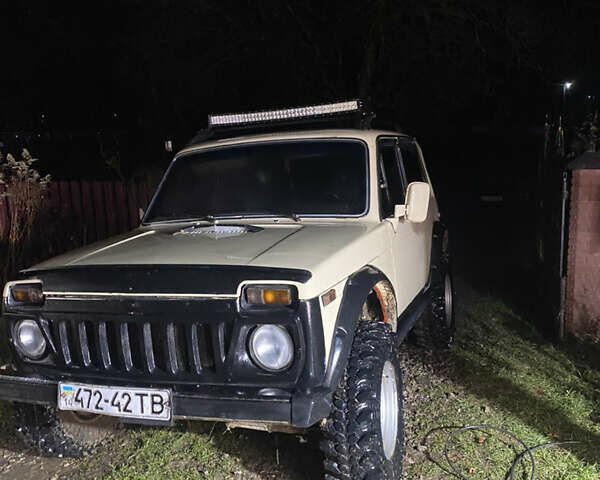 ВАЗ 2121 Нива, об'ємом двигуна 1.6 л та пробігом 100 тис. км за 2350 $, фото 8 на Automoto.ua