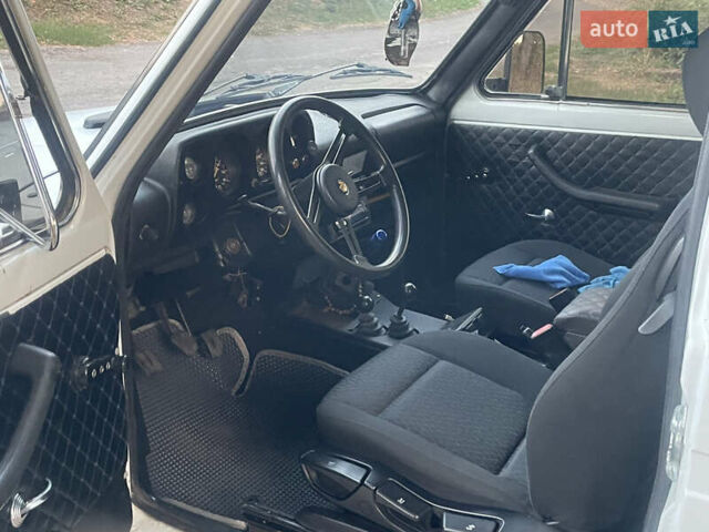 ВАЗ 2121 Нива, об'ємом двигуна 1.7 л та пробігом 240 тис. км за 4075 $, фото 2 на Automoto.ua