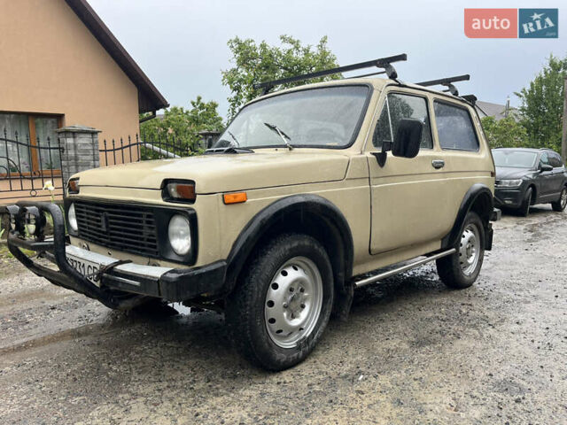 ВАЗ 2121 Нива, объемом двигателя 1.6 л и пробегом 30 тыс. км за 2500 $, фото 1 на Automoto.ua
