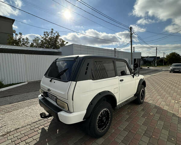 ВАЗ 2121 Нива, объемом двигателя 1.58 л и пробегом 100 тыс. км за 4300 $, фото 4 на Automoto.ua