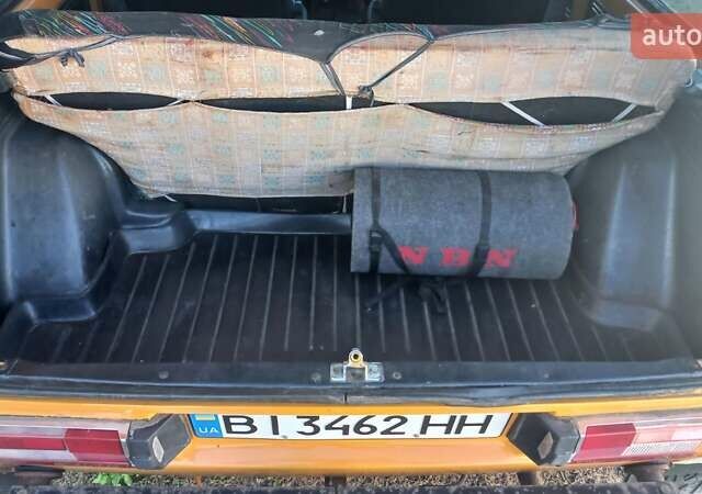 Жовтий ВАЗ 2121 Нива, об'ємом двигуна 1.57 л та пробігом 45 тис. км за 2850 $, фото 2 на Automoto.ua