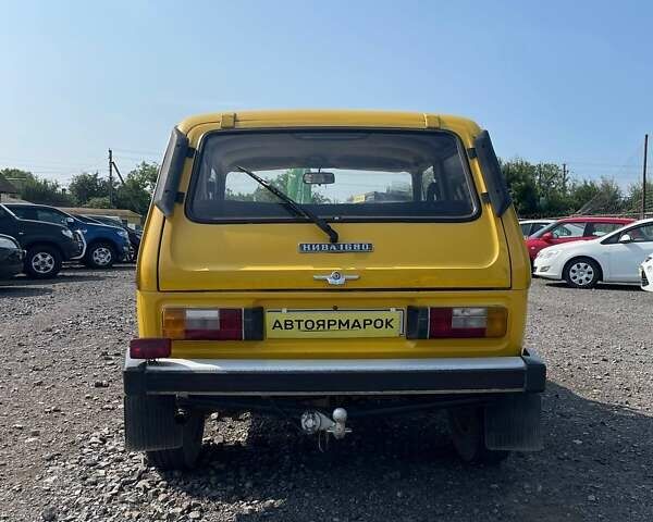 Желтый ВАЗ 2121 Нива, объемом двигателя 1.6 л и пробегом 40 тыс. км за 2290 $, фото 6 на Automoto.ua
