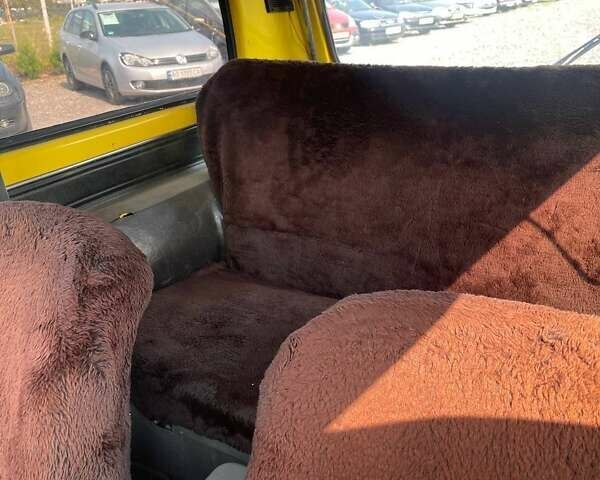 Желтый ВАЗ 2121 Нива, объемом двигателя 1.6 л и пробегом 40 тыс. км за 2290 $, фото 7 на Automoto.ua