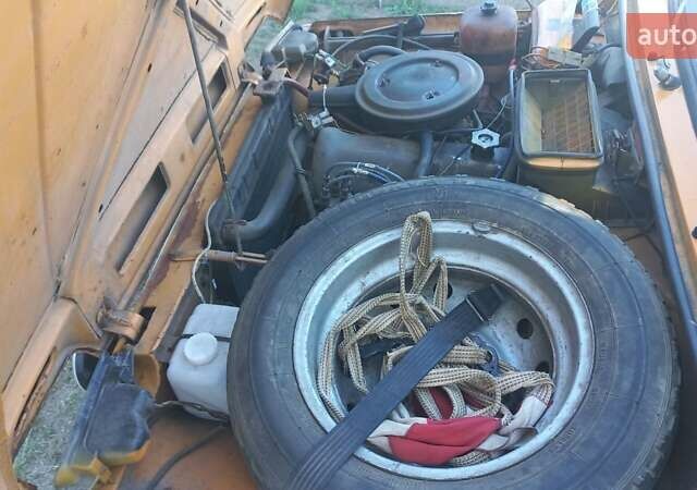 Жовтий ВАЗ 2121 Нива, об'ємом двигуна 1.57 л та пробігом 45 тис. км за 2850 $, фото 1 на Automoto.ua