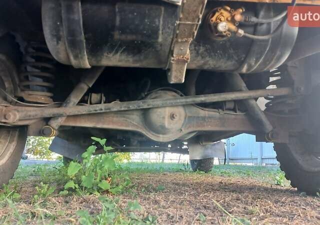 Жовтий ВАЗ 2121 Нива, об'ємом двигуна 1.57 л та пробігом 45 тис. км за 2850 $, фото 4 на Automoto.ua