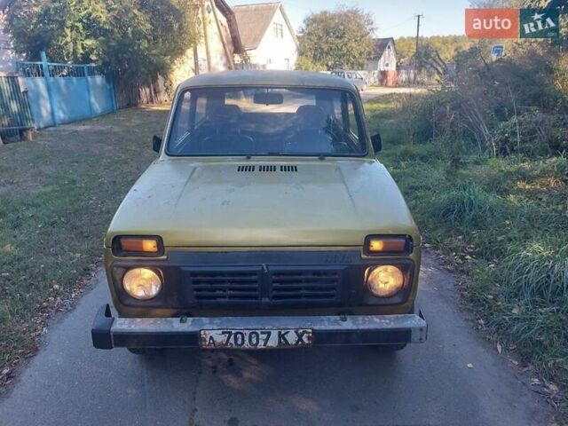 Жовтий ВАЗ 2121 Нива, об'ємом двигуна 1.6 л та пробігом 200 тис. км за 1000 $, фото 5 на Automoto.ua