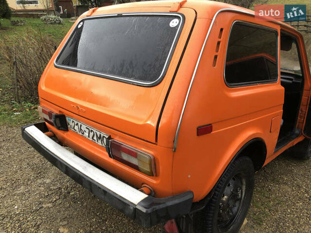 Желтый ВАЗ 2121 Нива, объемом двигателя 1.6 л и пробегом 200 тыс. км за 1750 $, фото 6 на Automoto.ua