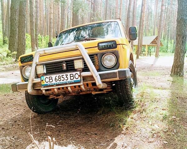 Жовтий ВАЗ 2121 Нива, об'ємом двигуна 1.69 л та пробігом 80 тис. км за 3500 $, фото 3 на Automoto.ua